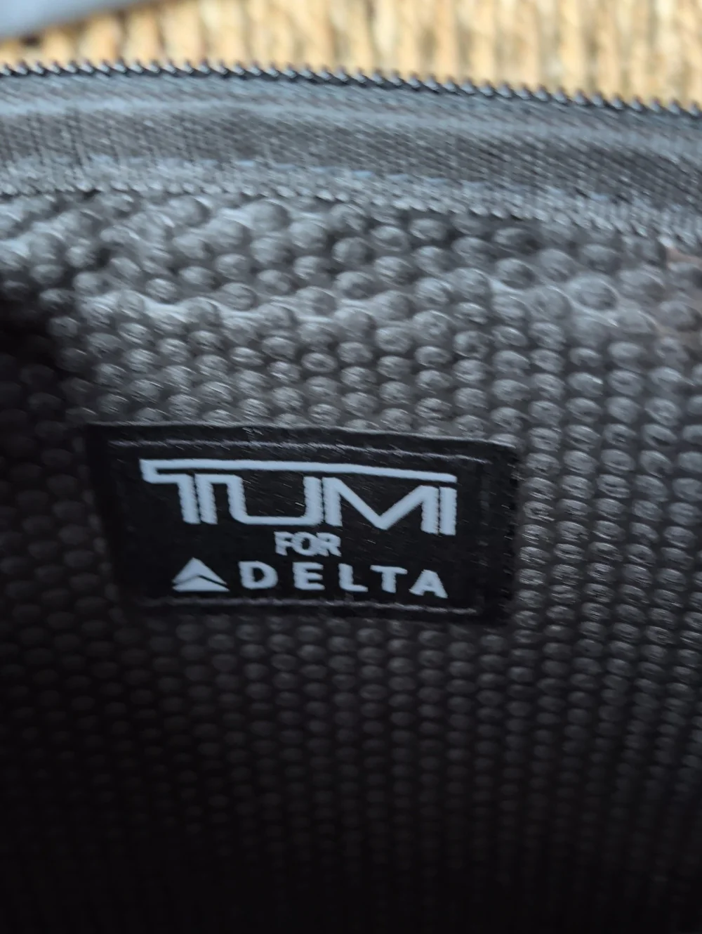 TUMI x Delta Amenity Travel Toiletry Bag Case Kit Black Grey Bundle Of 3